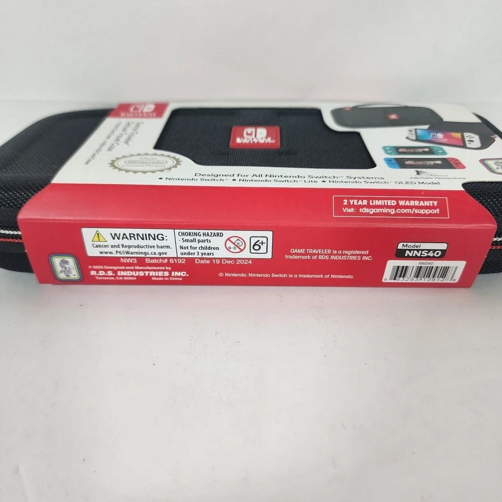 Nintendo Switch Game Traveler Deluxe Travel Case NNS40 New Licensed